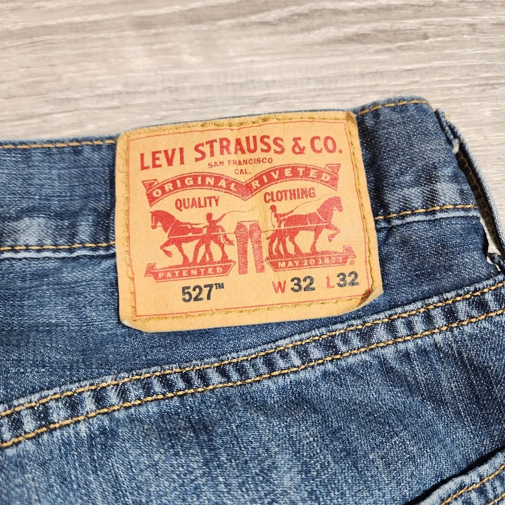 LEVI'S 527 Medium Wash Demin Jeans Men's 32 x 32
